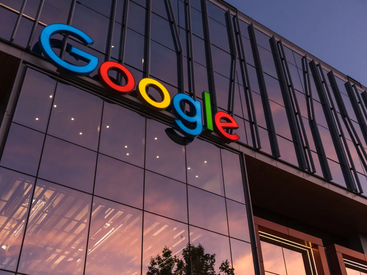 Google lanza certificación gratuita en marketing digital e inteligencia artificial en Coursera