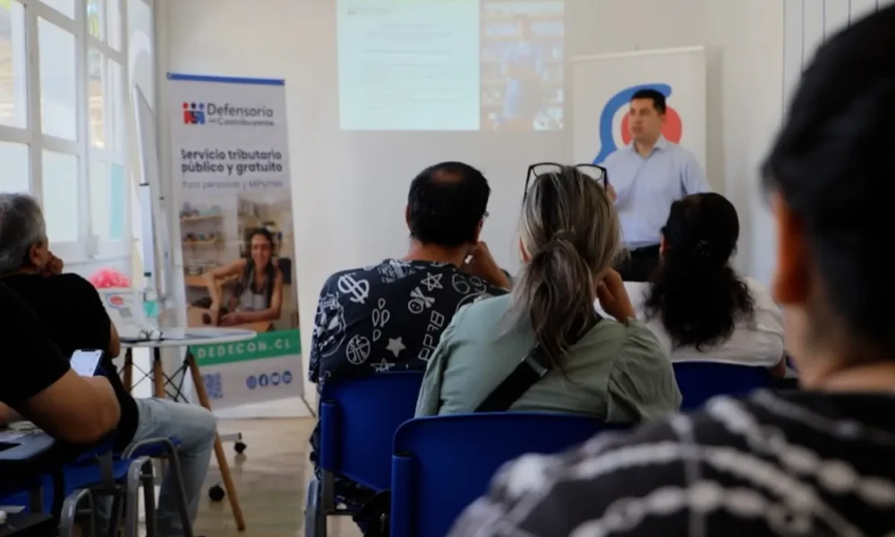 SII y DEDECON anuncian medidas para facilitar formalización de emprendedores en Chile
